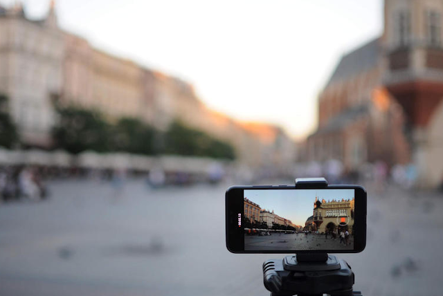 How to enable the camera grid in the Google Camera app