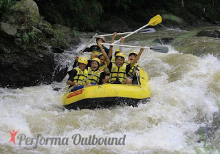 arung-jeram-bogor, rafting-bogor, cisadane-rafting, lokasi-rafting-bogor