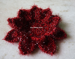 free crochet flower motif pattern, free crochet dahlia flower pattern, free crochet tea light holder pattern