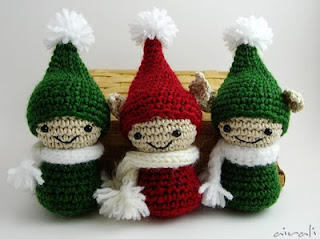 http://besenseless.blogspot.com/2011/10/folletti-amigurumi-pattern.html#.Vmf6USyiit9