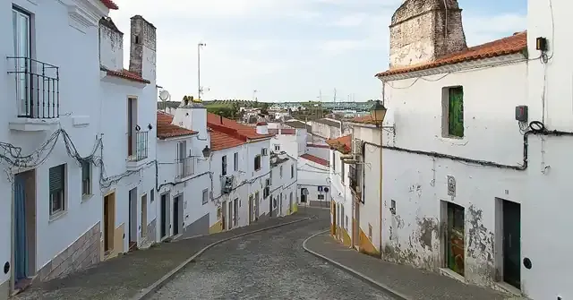 O-que-conhecer-e-visitar-em-Campo-Maior-com-o-Guia-Alentejo