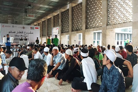 Ramadhan dan Transformasi Kesalehan Sosial 