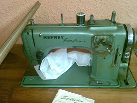 Maquina coser refrey