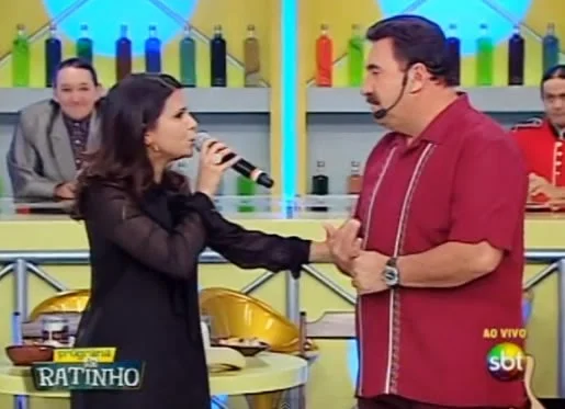 Aline Barros no programa do Ratinho - Foto (Reprodução Youtube)