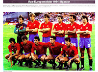 SELECCIÓN DE ESPAÑA - Temporada 1983-84 - Arconada, Maceda, Salva, Gordillo, Ricardo Gallego y Camacho; Carrasco, Víctor, Santillana, Julio Alberto y Señor - DINAMARCA 1 (Lerby), ESPAÑA 1 (Maceda);  España gana en los penaltys: 4 (Brylle, Olsen, Michael Laudrup y Lerby) a 5 (marcan Santillana, Señor, Urquiaga, Víctor y Sarabia) - 24/06/1984 - Eurocopa de Francia 1984, semifinal - Lyon (Francia), estadio Gerland - Alineación: Arconada; Señor, Maceda, Salva (Urquiaga, 10'), Camacho; Víctor, Ricardo Gallego, Julio Alberto (Sarabia, 60'), Gordillo; Santillana y Carrasco