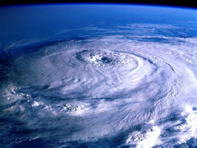 Hurricane Season on Surf Forecast   Powered By Solspot Com  2008 Hurricane Season