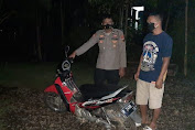    Polisi Buru Pemilik Sepeda Motor Misterius di Purbalingga