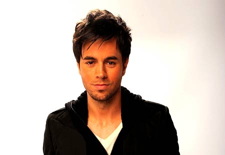 Enrique Iglesias with Fringe and Layered Hairstyle