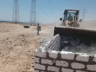 محافظ أسيوط: إزالة 18 حالة تعد على أراضي زراعية وأملاك دولة بـ 7 مراكز