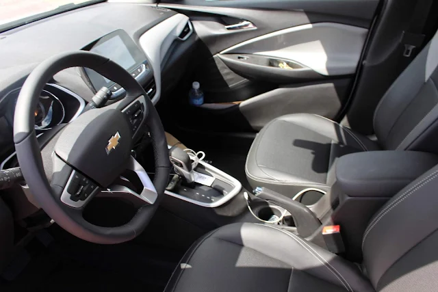 Novo Onix 2020 Sedan (plus) - interior