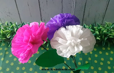 Cara Mudah Membuat Bunga yang Indah dari Kertas Krep