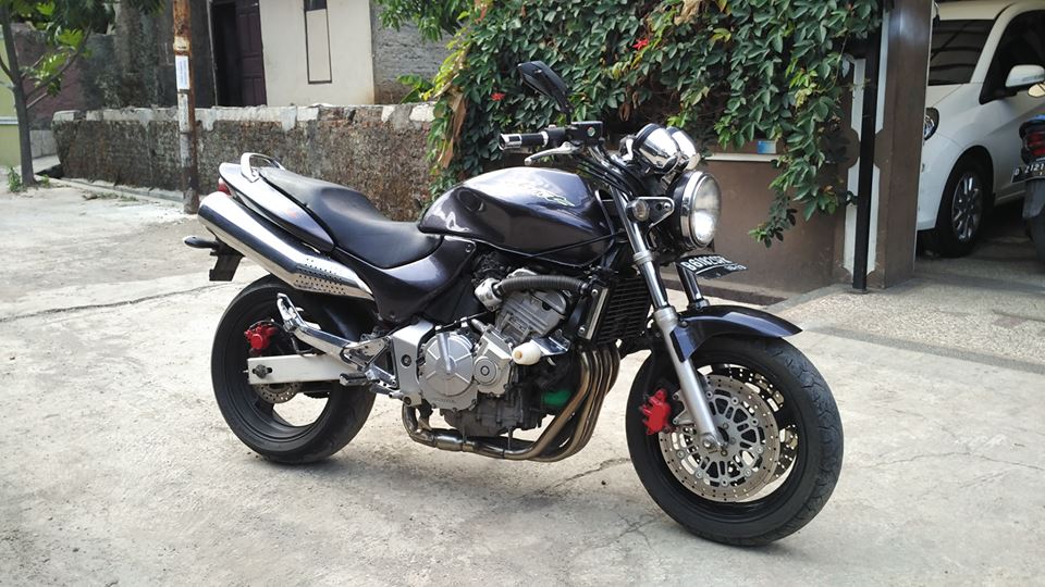  Moge BEKAS  CB600F Honda 2000 BANDUNG LAPAK MOBIL DAN 