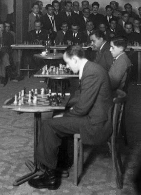 Simultáneas de ajedrez de Alekhine en Lérida en 1944