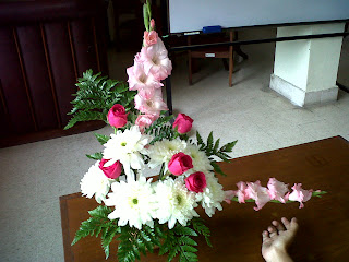 rangkaian bunga, rangkaian bunga bentuk L, flower arrangging L shape