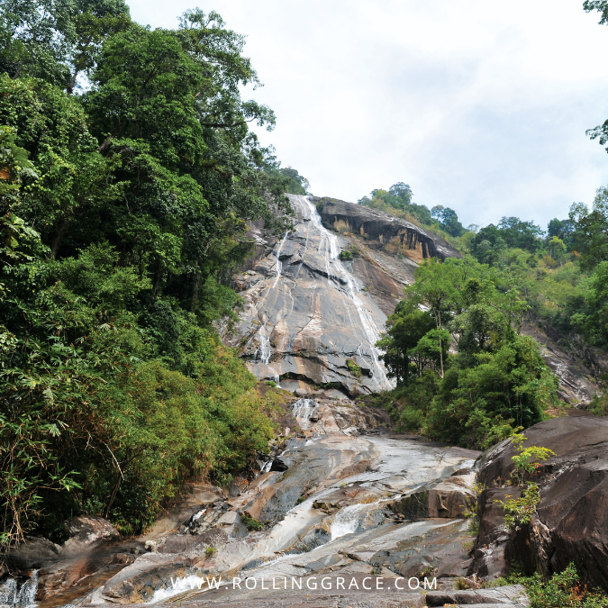 Jelawang waterfall