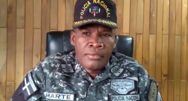 Coronel Palavé dice a santiagueros: “ustedes lo que saben es criar pollos, puercos”