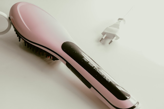 Ceramic Hair Straightener Brush