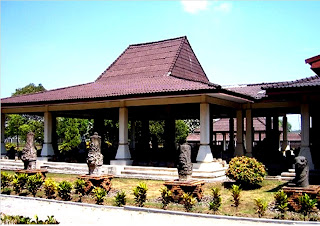  Bagi anda yang senang bertamasya atau kelenceran Tempat Wisata di Mojokerto Yang Indah asri dan Murah