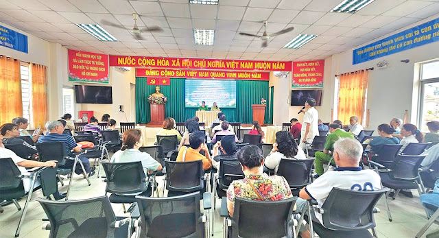 Quang cảnh hội nghị Nhân dân tại Phường 24. (Ảnh: MD)