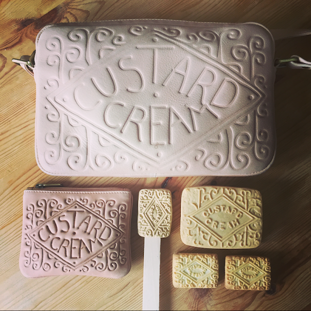 custard cream bag and purse by Yoshi