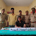 रेवतीपुर थाना पुलिस पर फायर कर भाग रहे एक बदमाश को दबोचा, तीन फरार - Ghazipur News