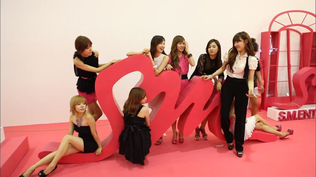 [PICTURE] SNSD on SM Family Photoshoot