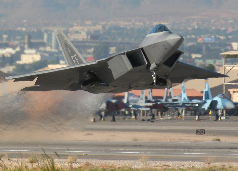 f22 wallpaper. Raptor F 22 The Greatest