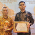 Sukses Capai Cakupan JKN, Pemkab Mentawai di Anugerahi UHC Award 2023