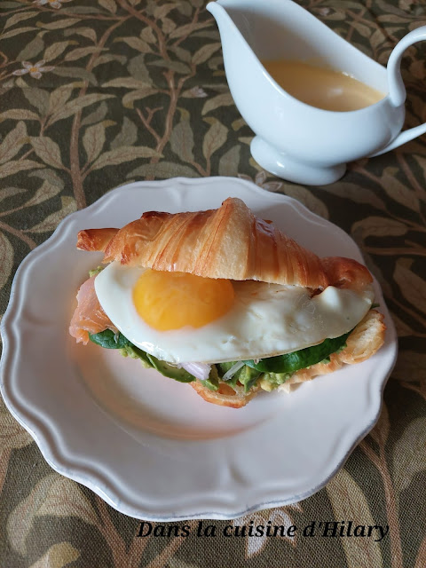 Croissant bénédicte - Dans la cuisine d'Hilary