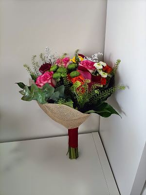 Ramos florales en diferentes formas y colores