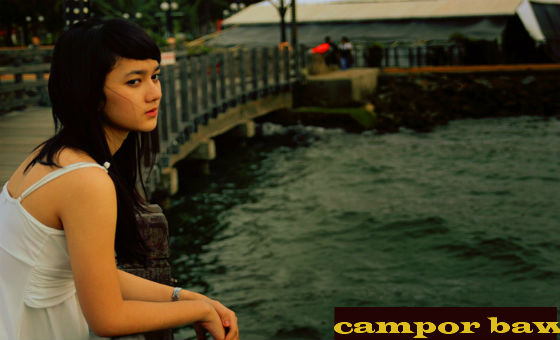 Artis bugil Cantik Leona Agustine 