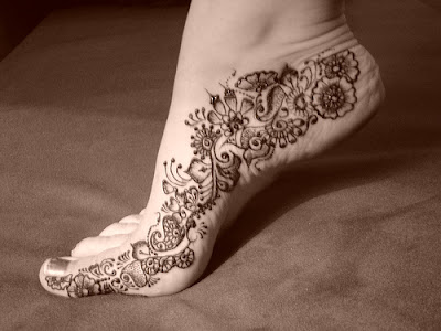 Beautiful Mehndi Designs Hand And Feet