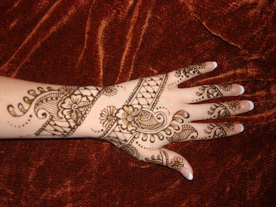 Mehndi Desighn for parlor