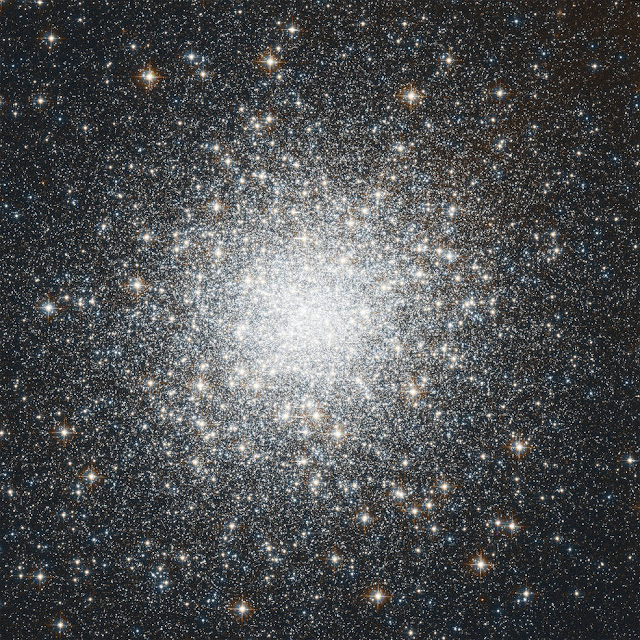 messier-2-gugus-bintang-globular-terbesar-informasi-astronomi