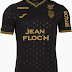 Joma apresenta as novas camisas do Lorient