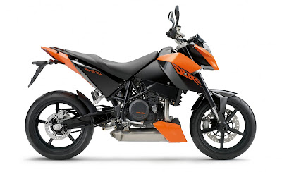 2010 KTM 690 Duke