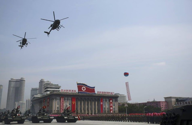 Modelos MD-500 em exposição no desfile anual na Coreia do Norte