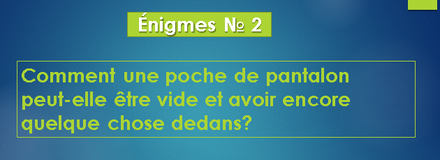 Il y a un trou dans la poche vide.