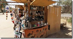 Kiosk souvenirs01