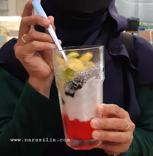 Sensasi Makan di Bakmitopia Aeon Mall Tanjung Barat