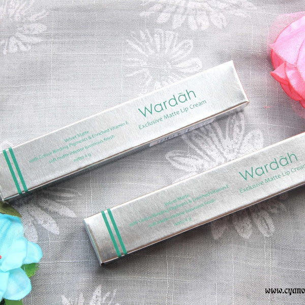 Review Wardah Exclusive Matte Lip Cream (01 Red-Dicted dan 03 See You Latte)