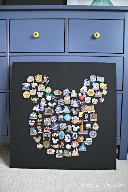 DIY Disney Mickey Mouse pin art