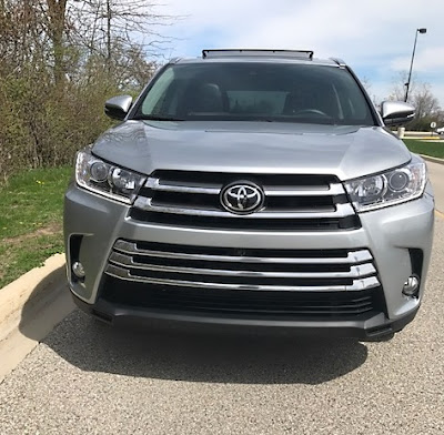 2017 Toyota Highlander Limited Review