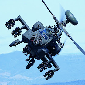 Helikopter Tempur AH-64 Apache