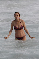 Heather Graham stripped bikini