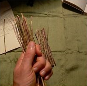 I Ching reading using rods