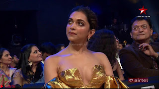 Deepika Padukone in Glittering Deep neck Golden Gown at  Lux Golden Rose Awards 2018  Exclusive 005.jpeg