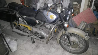 Dijual Motor Klasik Honda CB72 Full paper