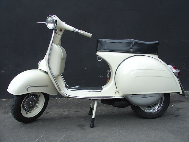 1964 Vespa GS 160 Mk2.jpg