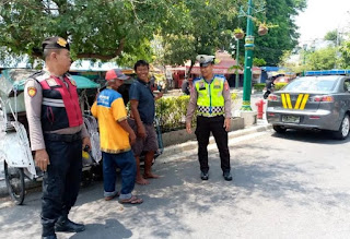 Patroli Polsek Gedongtengen di Kawasan Bank BCA Margo Utomo